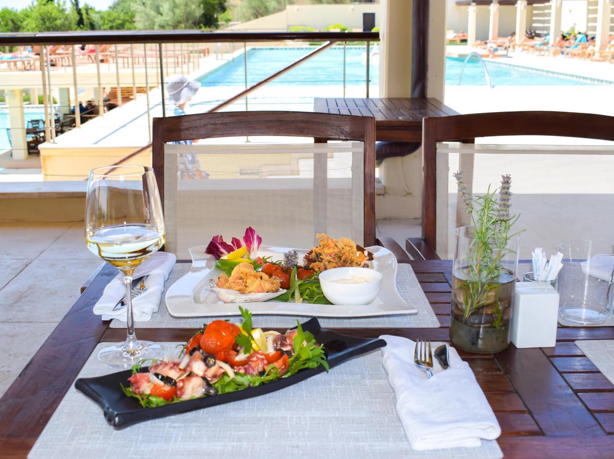 Apartments Grand Novi Vinodolski Resort ภายนอก รูปภาพ